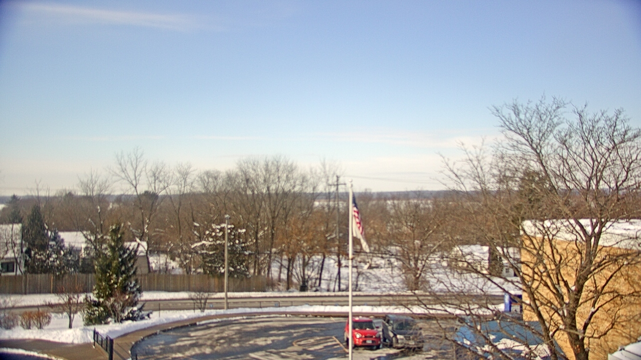 Thumbnail for current weather camera view from Grass Lake School District 36 in Antioch, Illinois