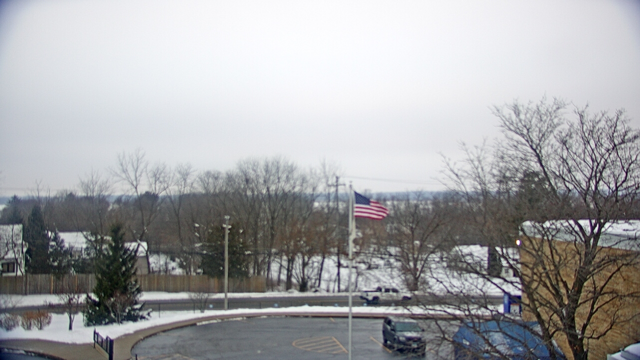 Thumbnail for current weather camera view from Grass Lake School District 36 in Antioch, Illinois