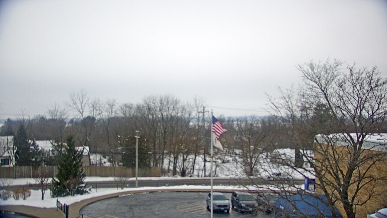 Thumbnail for current weather camera view from Grass Lake School District 36 in Antioch, Illinois