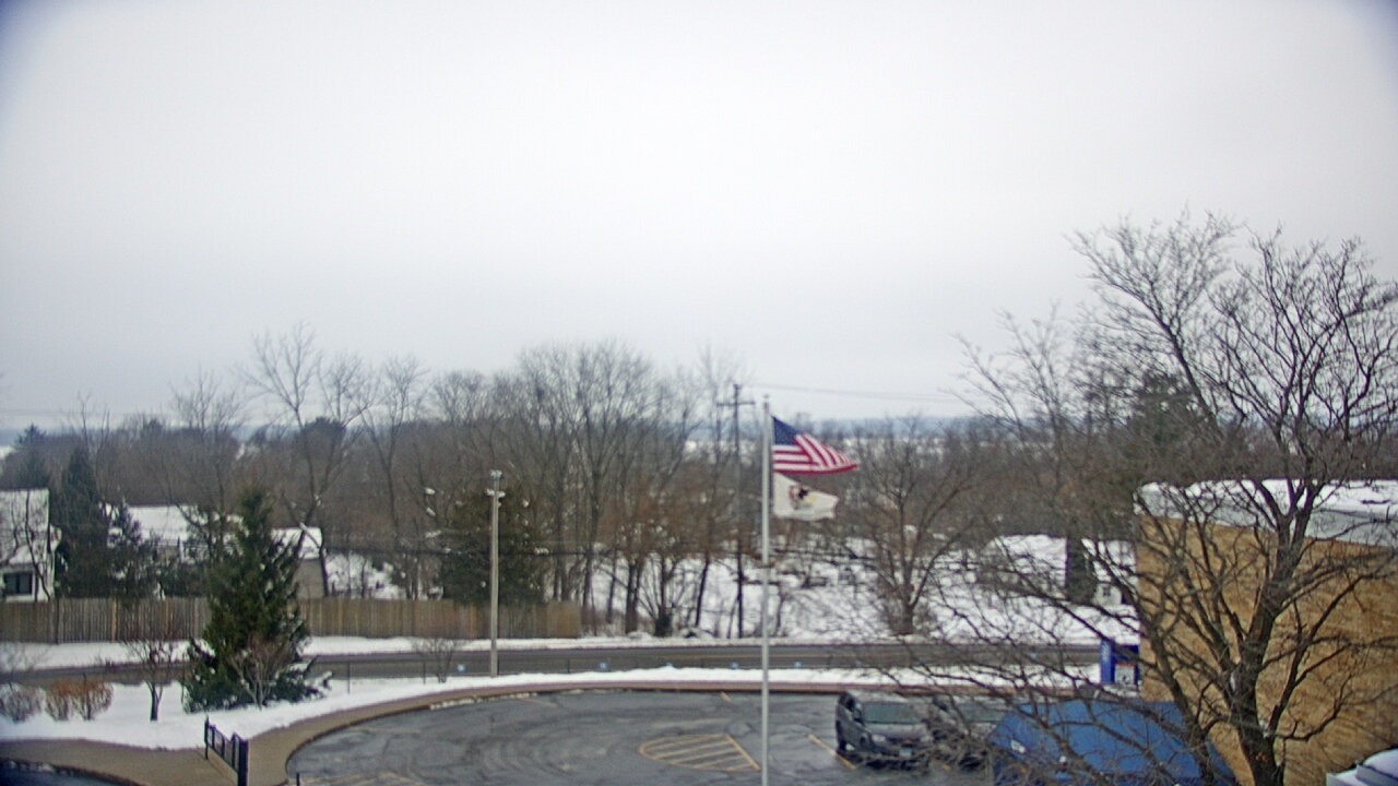 Thumbnail for current weather camera view from Grass Lake School District 36 in Antioch, Illinois