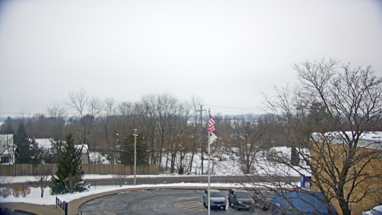 Thumbnail for current weather camera view from Grass Lake School District 36 in Antioch, Illinois