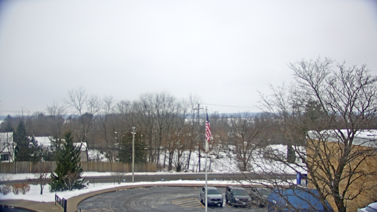 Thumbnail for current weather camera view from Grass Lake School District 36 in Antioch, Illinois