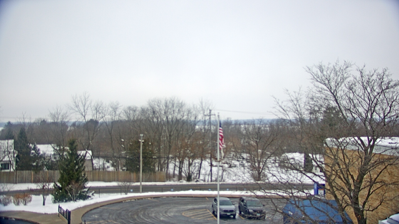 Thumbnail for current weather camera view from Grass Lake School District 36 in Antioch, Illinois