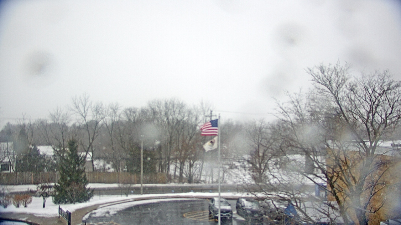 Thumbnail for current weather camera view from Grass Lake School District 36 in Antioch, Illinois