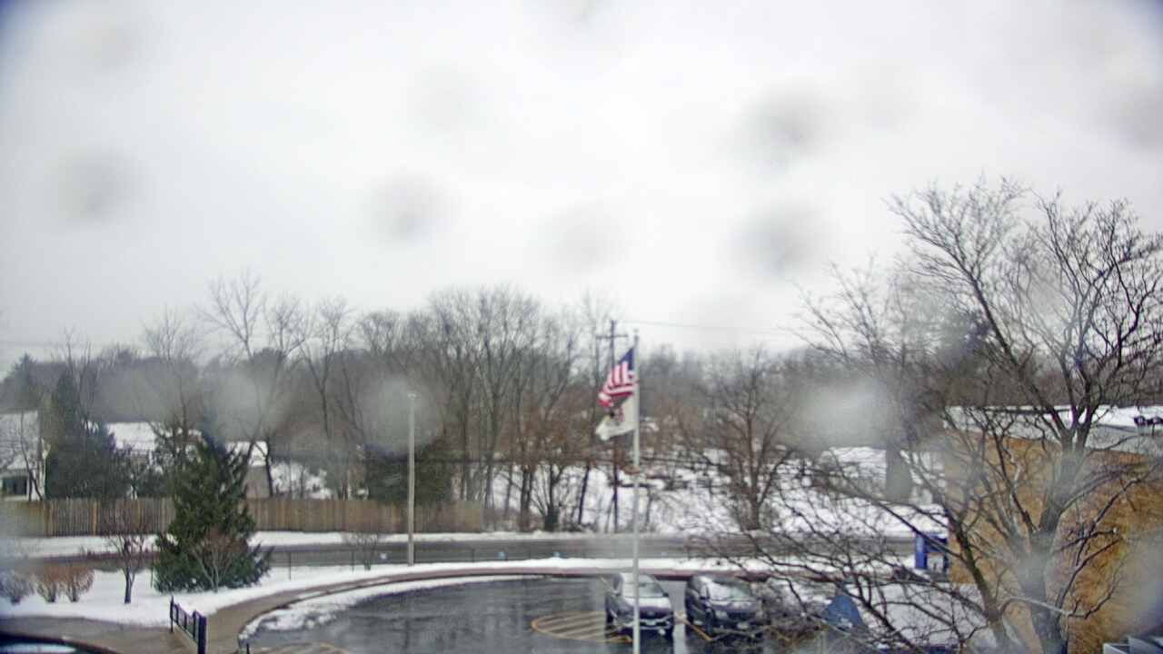 Thumbnail for current weather camera view from Grass Lake School District 36 in Antioch, Illinois