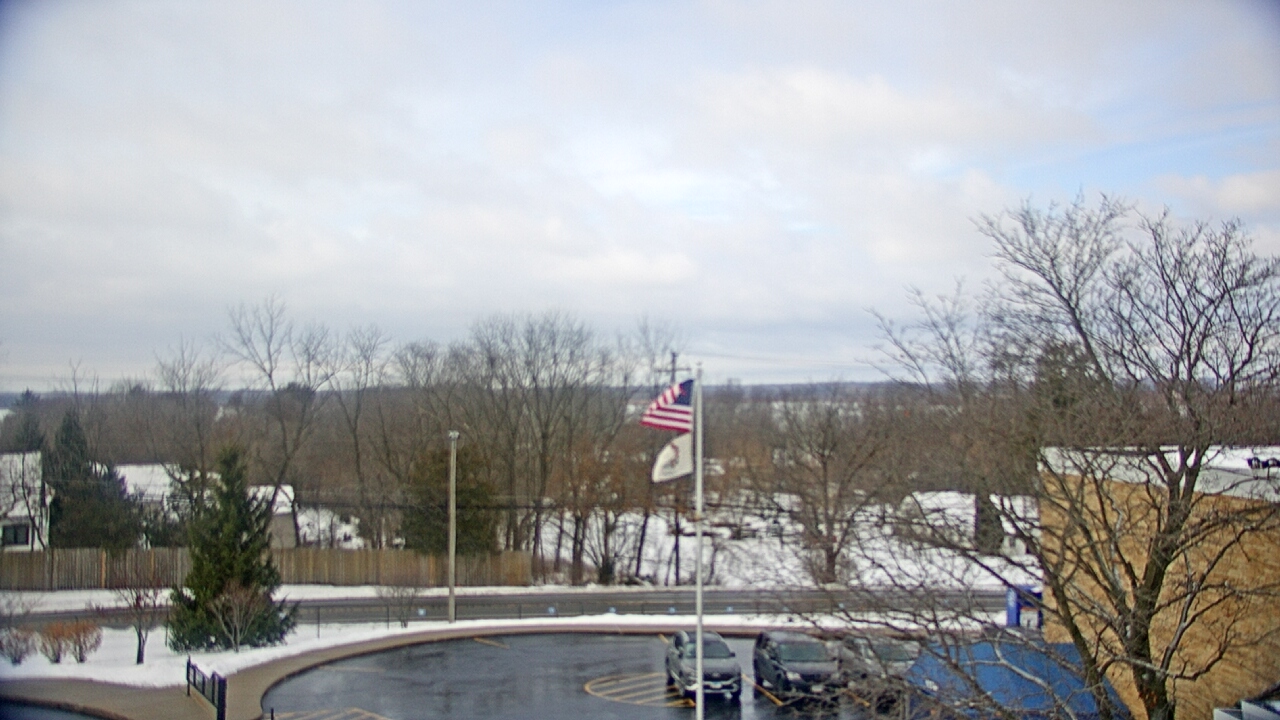 Thumbnail for current weather camera view from Grass Lake School District 36 in Antioch, Illinois