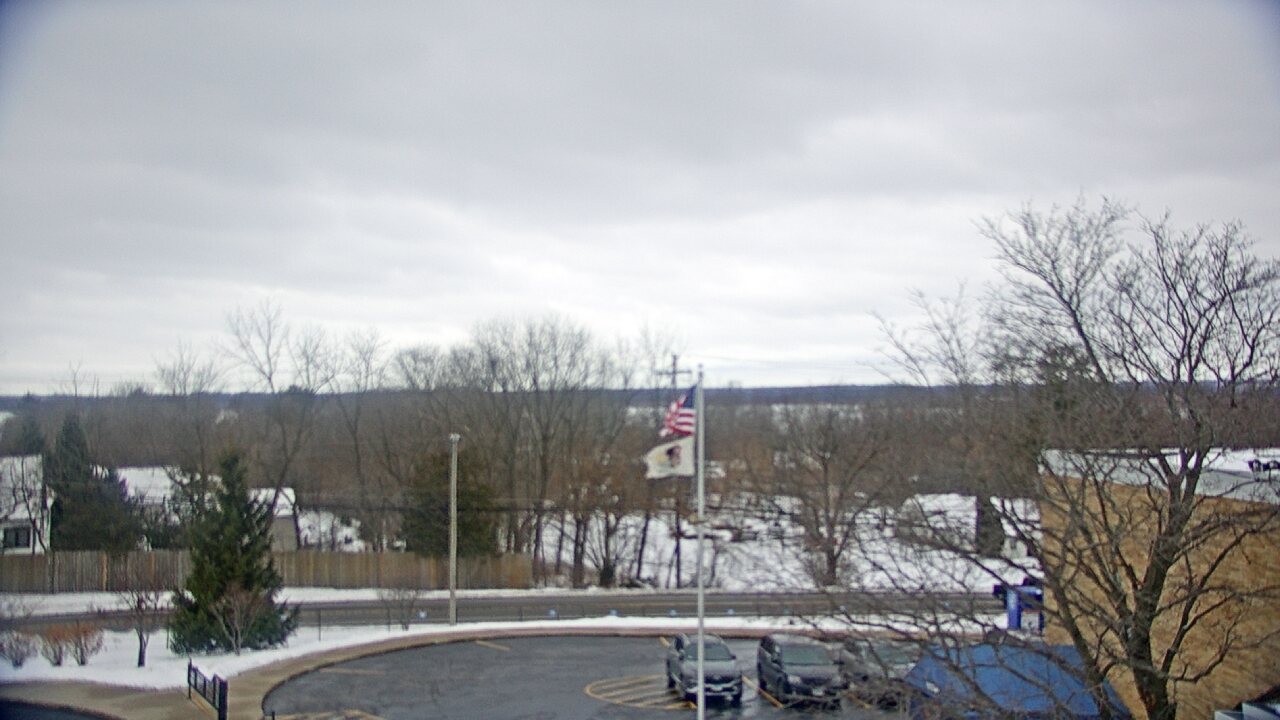 Thumbnail for current weather camera view from Grass Lake School District 36 in Antioch, Illinois