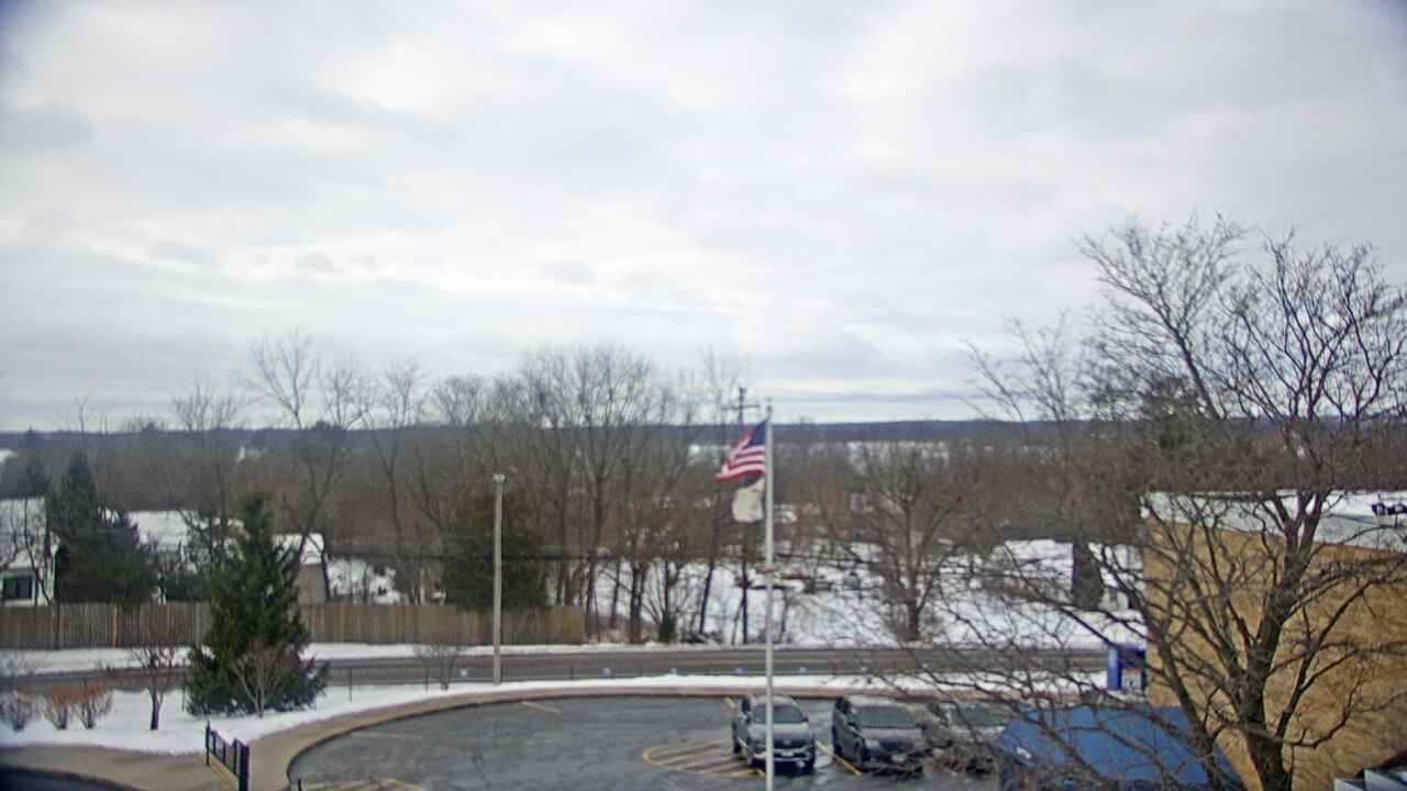 Thumbnail for current weather camera view from Grass Lake School District 36 in Antioch, Illinois