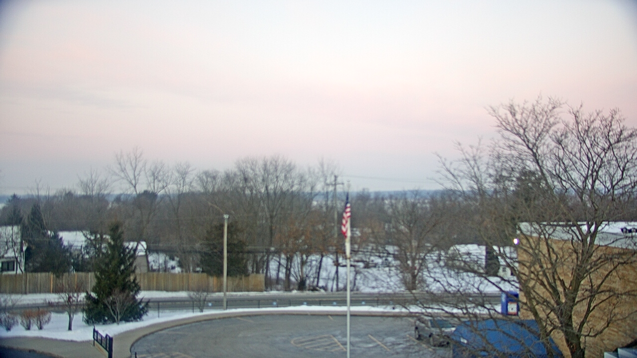 Thumbnail for current weather camera view from Grass Lake School District 36 in Antioch, Illinois