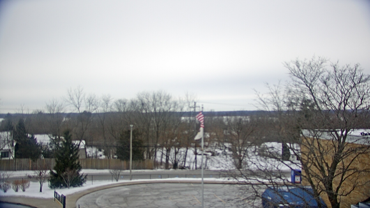 Thumbnail for current weather camera view from Grass Lake School District 36 in Antioch, Illinois
