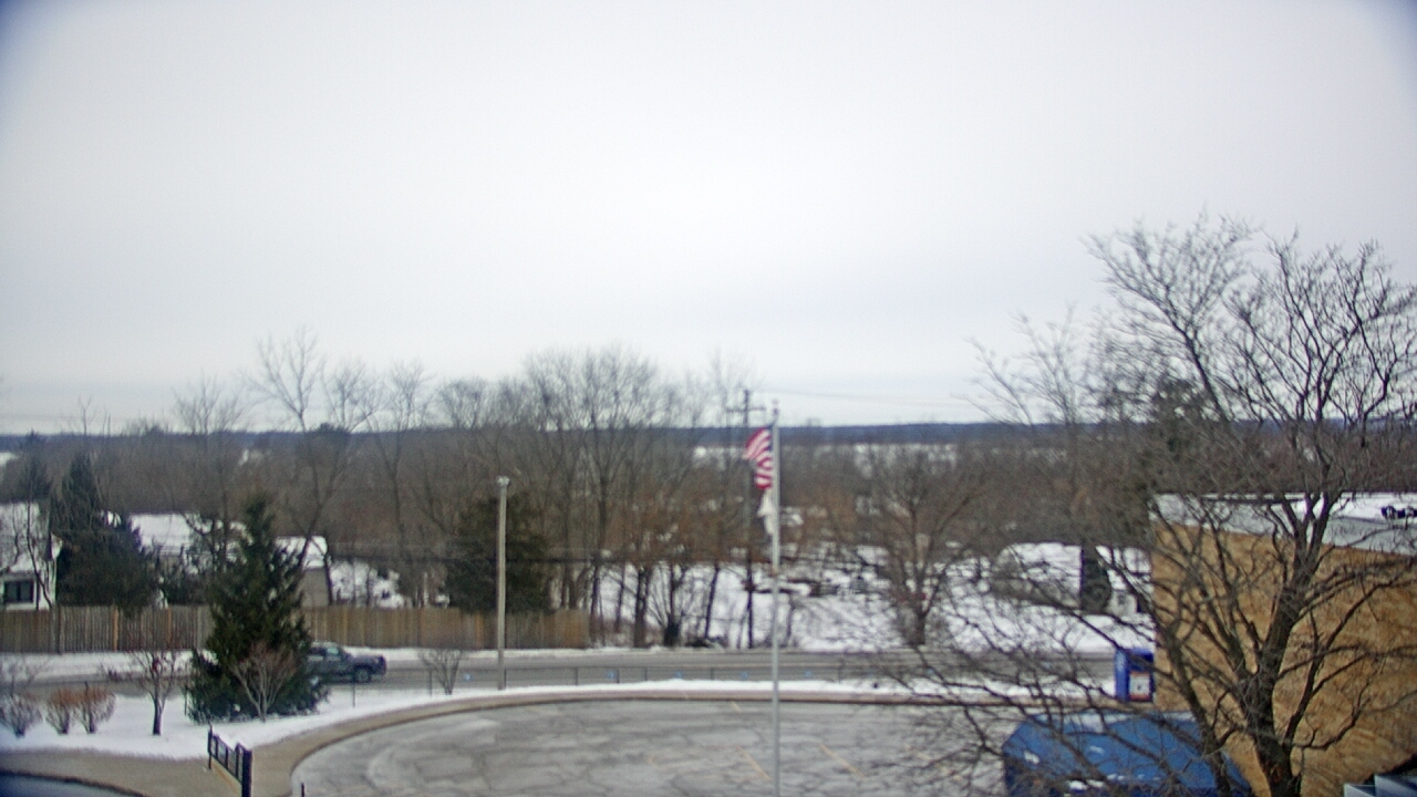 Thumbnail for current weather camera view from Grass Lake School District 36 in Antioch, Illinois