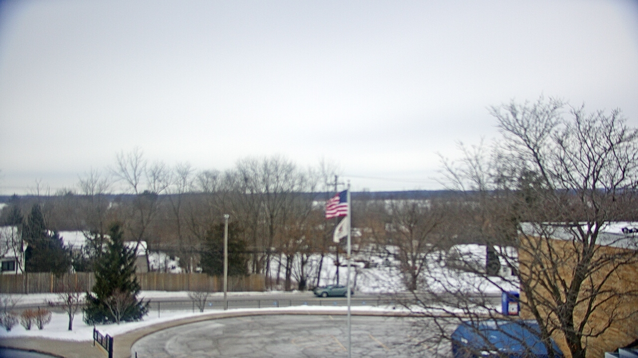 Thumbnail for current weather camera view from Grass Lake School District 36 in Antioch, Illinois