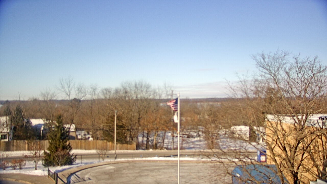 Thumbnail for current weather camera view from Grass Lake School District 36 in Antioch, Illinois