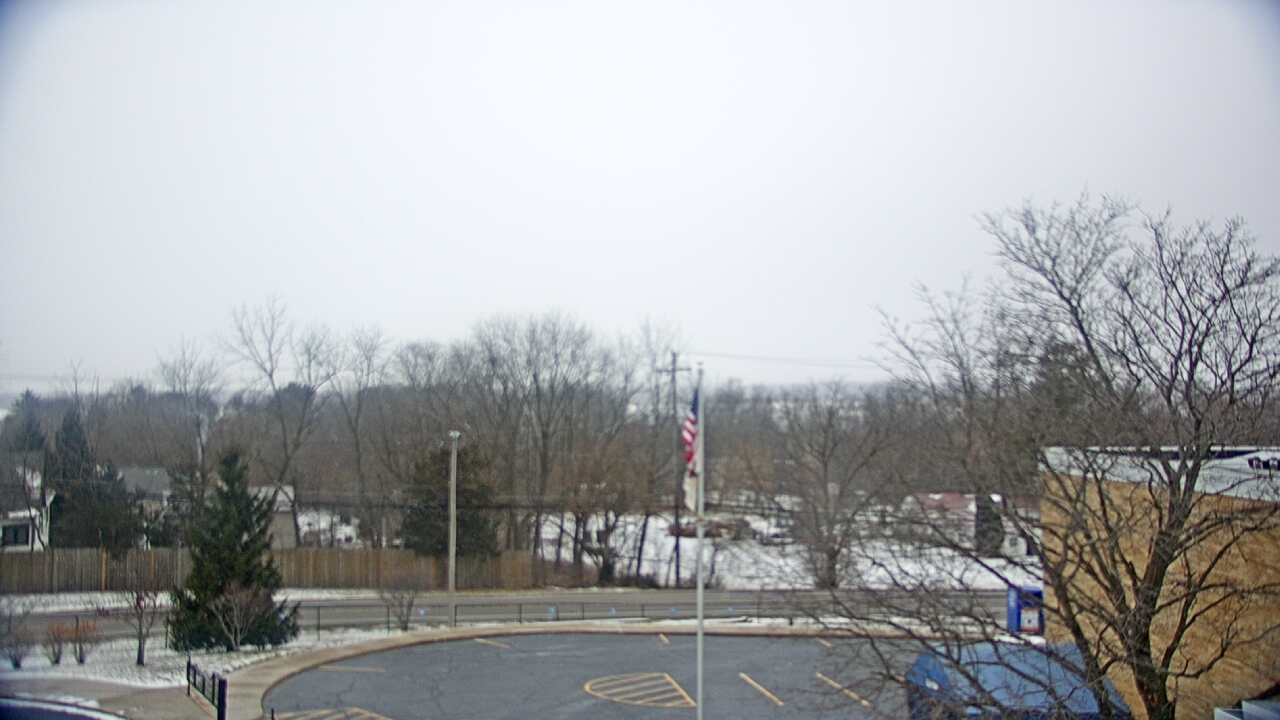 Thumbnail for current weather camera view from Grass Lake School District 36 in Antioch, Illinois