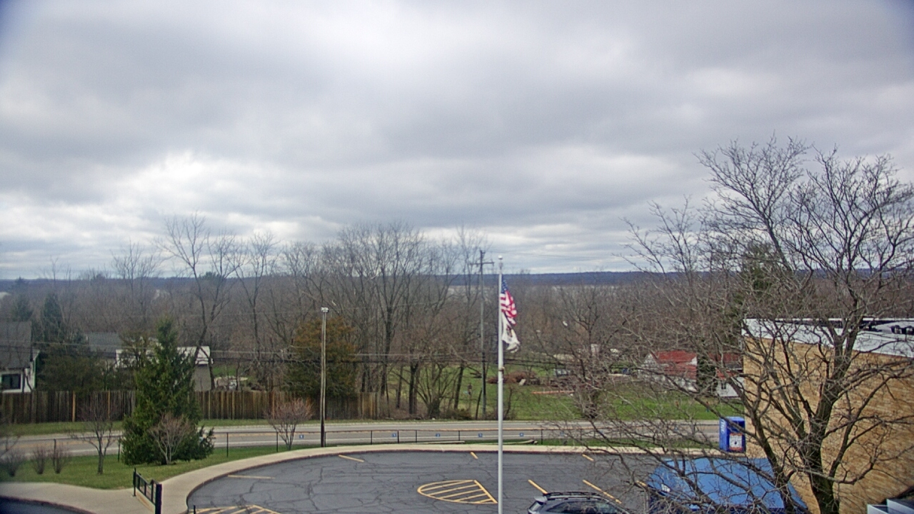 Thumbnail for current weather camera view from Grass Lake School District 36 in Antioch, Illinois