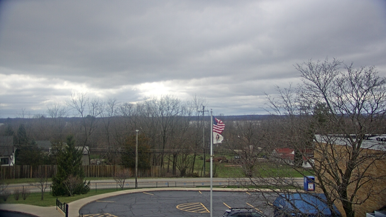 Thumbnail for current weather camera view from Grass Lake School District 36 in Antioch, Illinois
