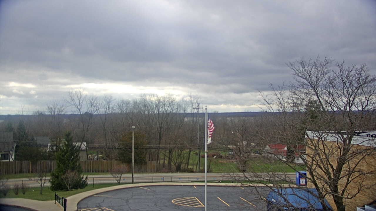 Thumbnail for current weather camera view from Grass Lake School District 36 in Antioch, Illinois