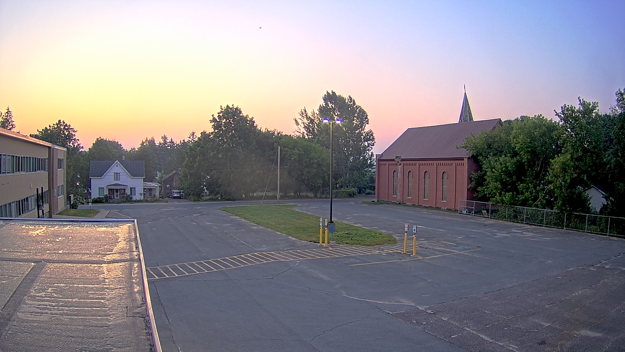 Thumbnail for current weather camera view from Antwerp Primary School in Antwerp, New York
