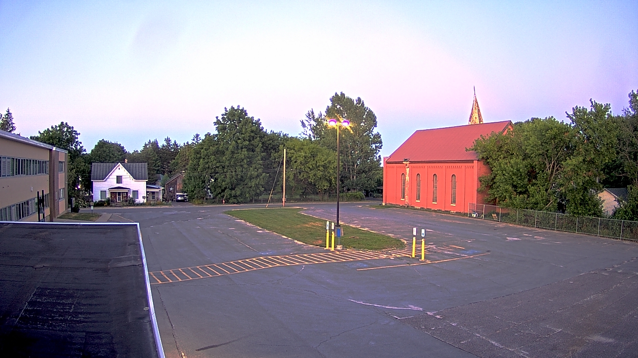 Thumbnail for current weather camera view from Antwerp Primary School in Antwerp, New York