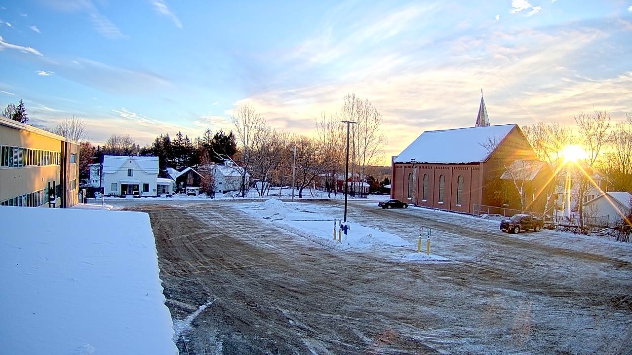 Thumbnail for current weather camera view from Antwerp Primary School in Antwerp, New York