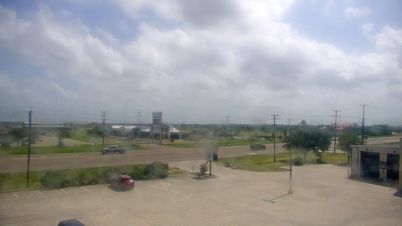 Thumbnail for current weather camera view from AOC Auto Parts in Corpus Christi, Texas