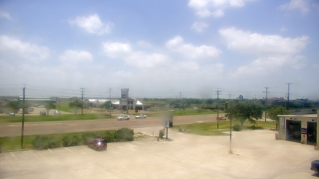 Thumbnail for current weather camera view from AOC Auto Parts in Corpus Christi, Texas