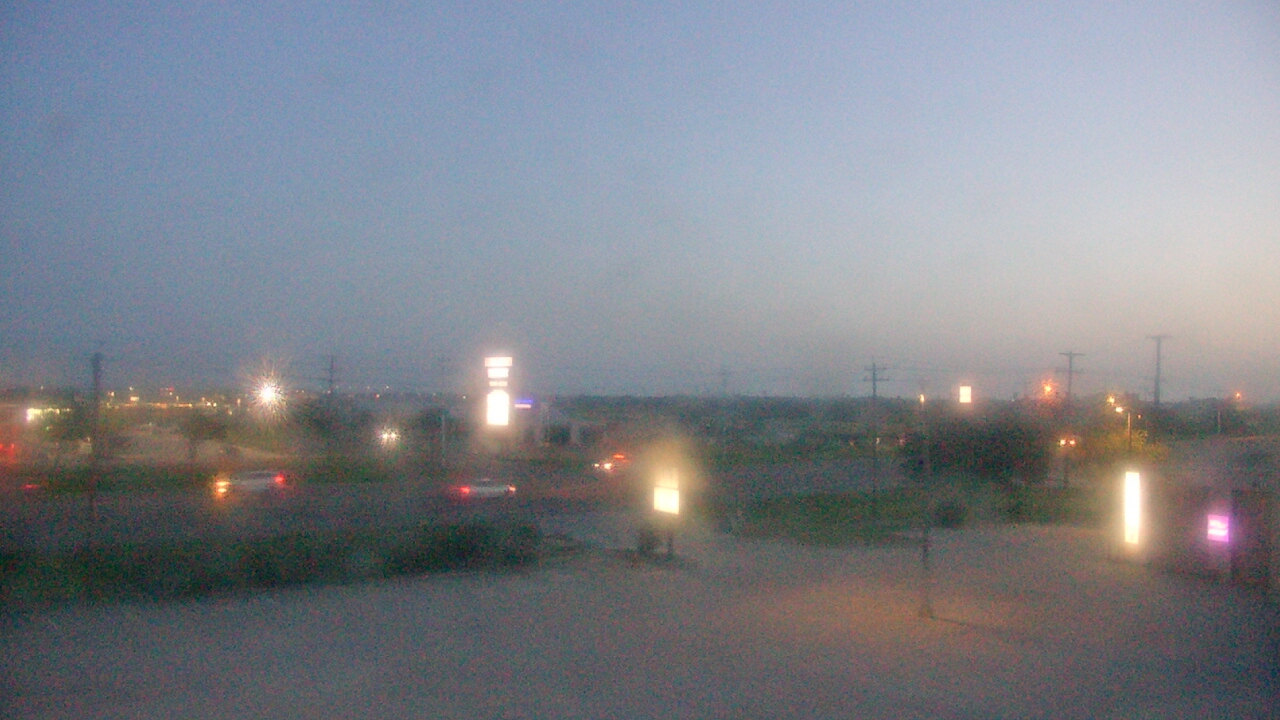 Thumbnail for current weather camera view from AOC Auto Parts in Corpus Christi, Texas