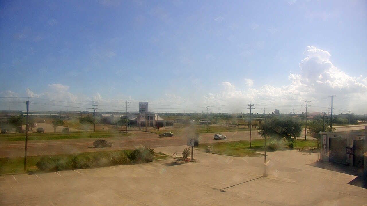 Thumbnail for current weather camera view from AOC Auto Parts in Corpus Christi, Texas