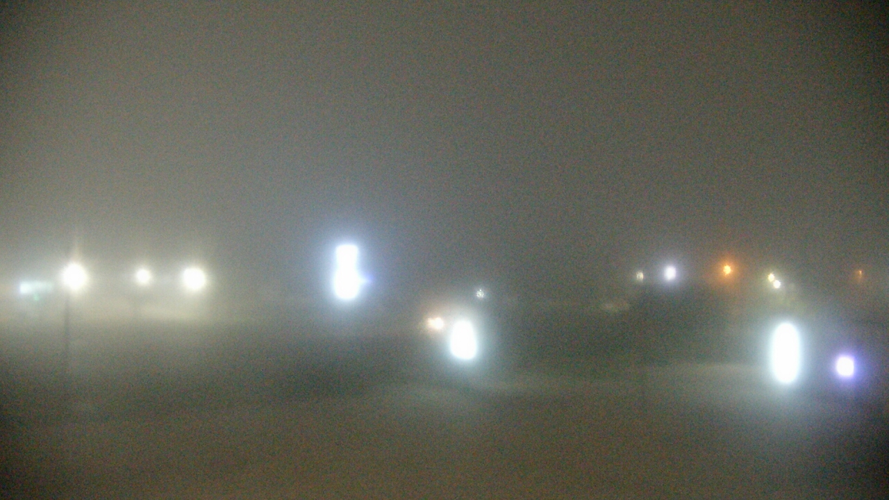 Thumbnail for current weather camera view from AOC Auto Parts in Corpus Christi, Texas