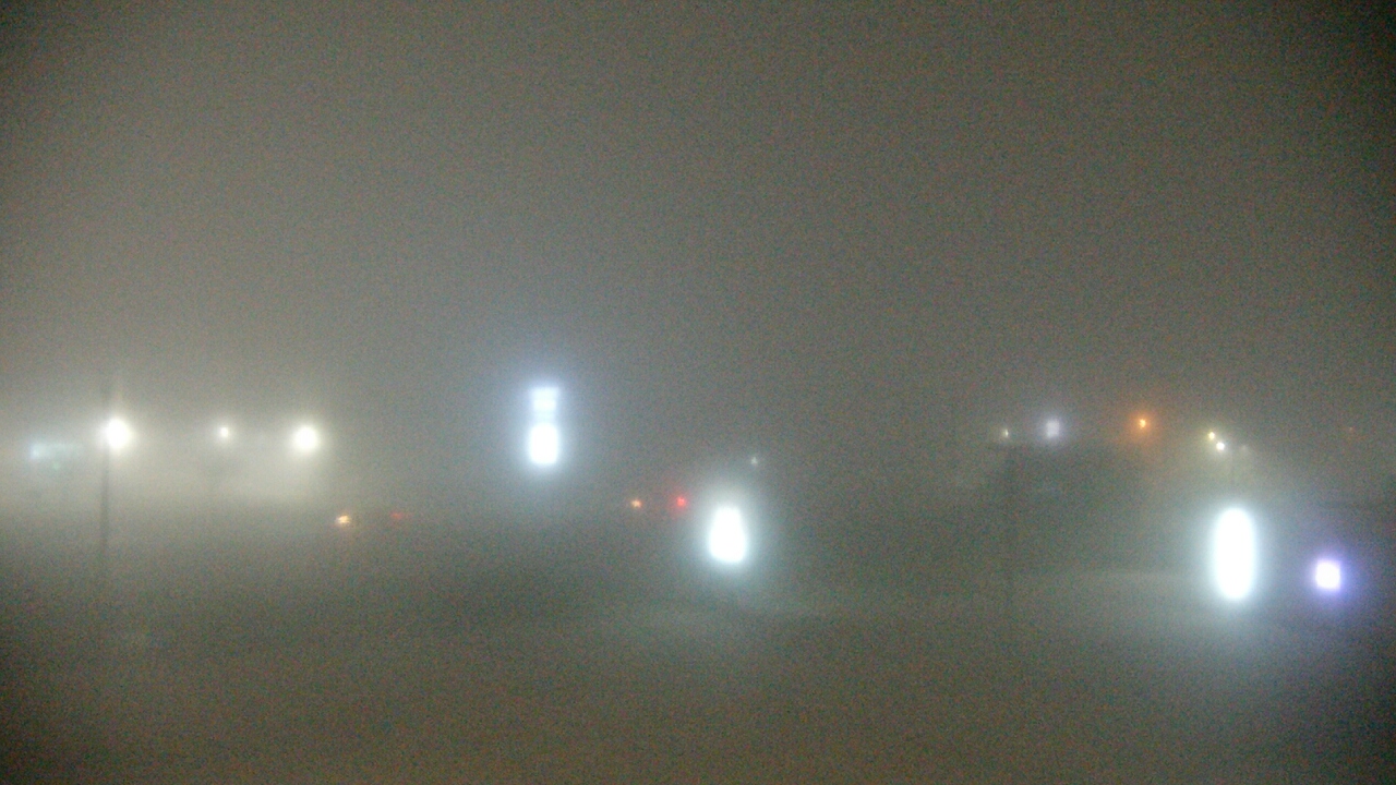 Thumbnail for current weather camera view from AOC Auto Parts in Corpus Christi, Texas