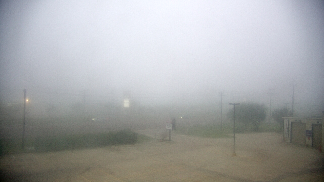 Thumbnail for current weather camera view from AOC Auto Parts in Corpus Christi, Texas