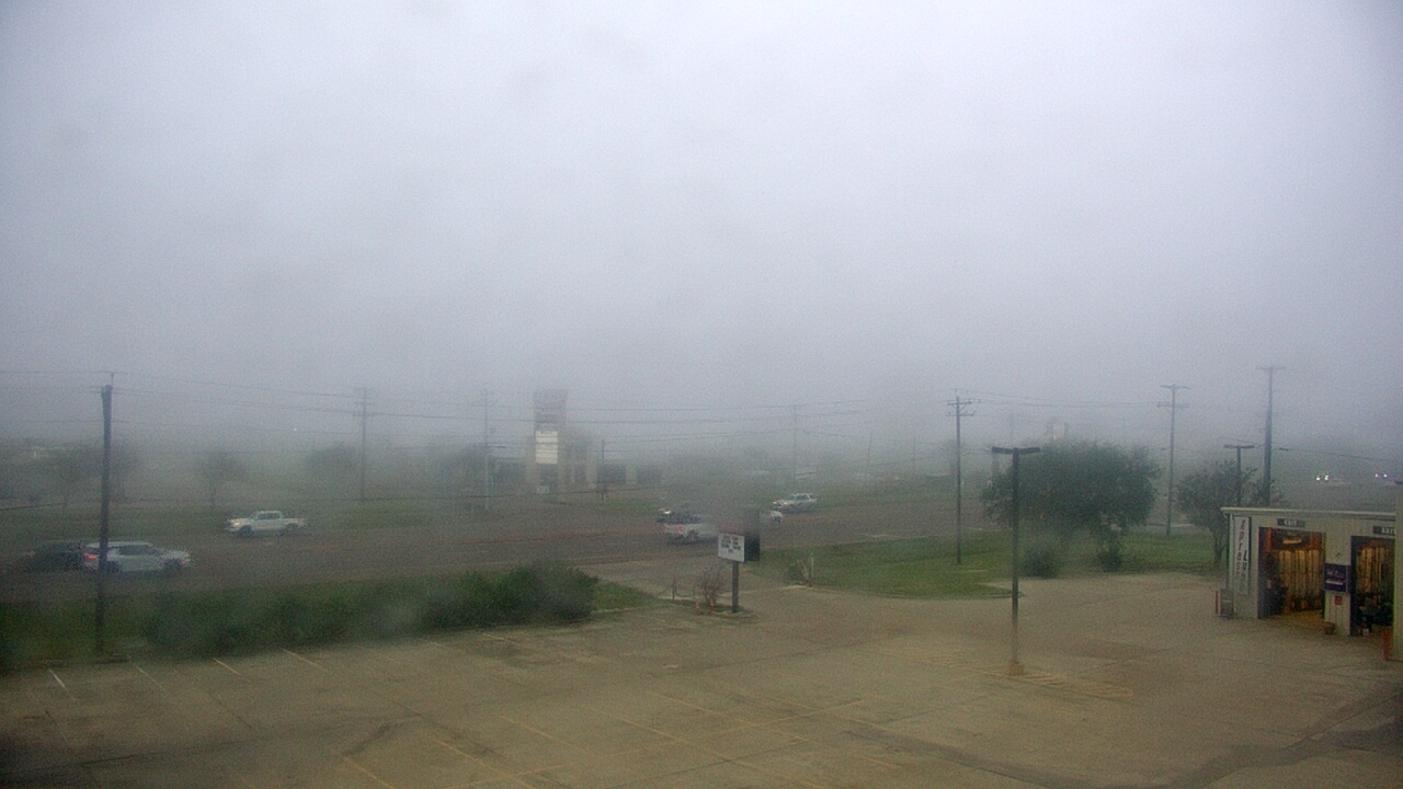 Thumbnail for current weather camera view from AOC Auto Parts in Corpus Christi, Texas