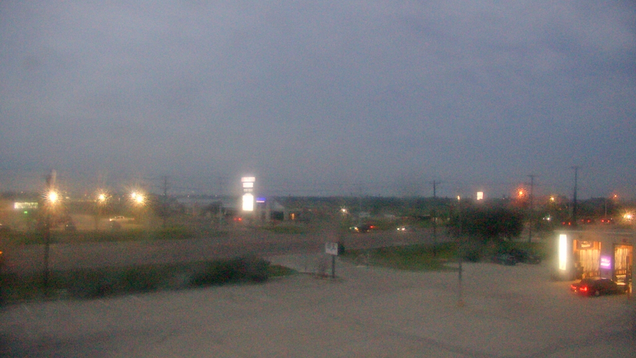 Thumbnail for current weather camera view from AOC Auto Parts in Corpus Christi, Texas