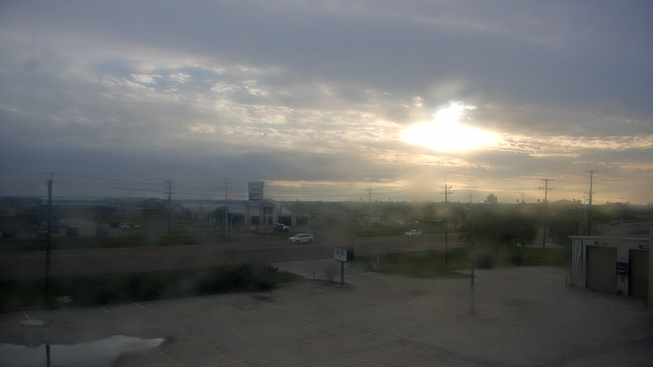 Thumbnail for current weather camera view from AOC Auto Parts in Corpus Christi, Texas