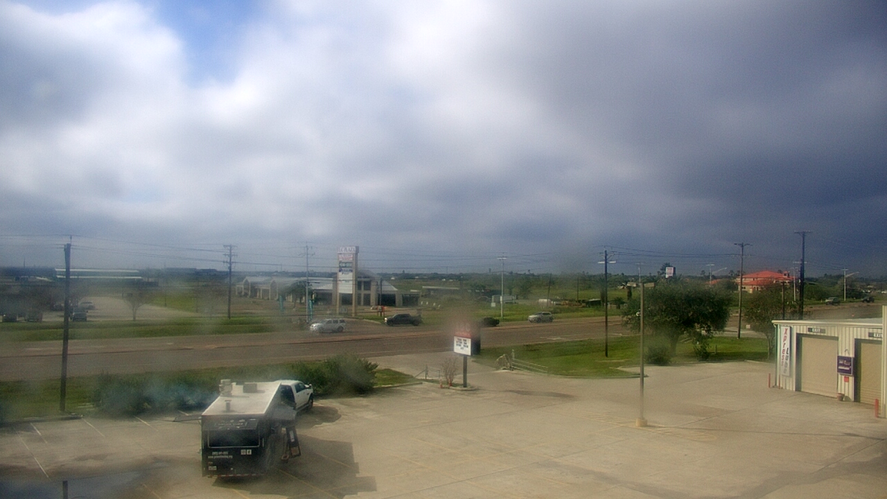 Thumbnail for current weather camera view from AOC Auto Parts in Corpus Christi, Texas