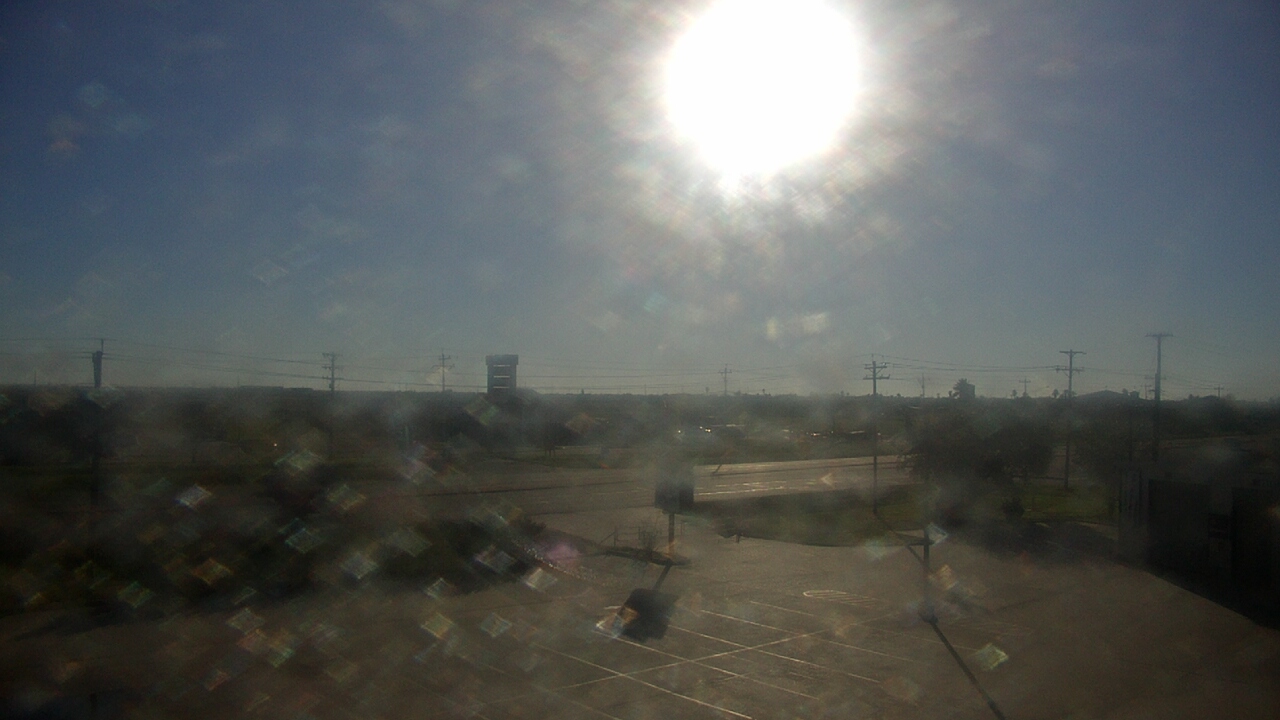 Thumbnail for current weather camera view from AOC Auto Parts in Corpus Christi, Texas