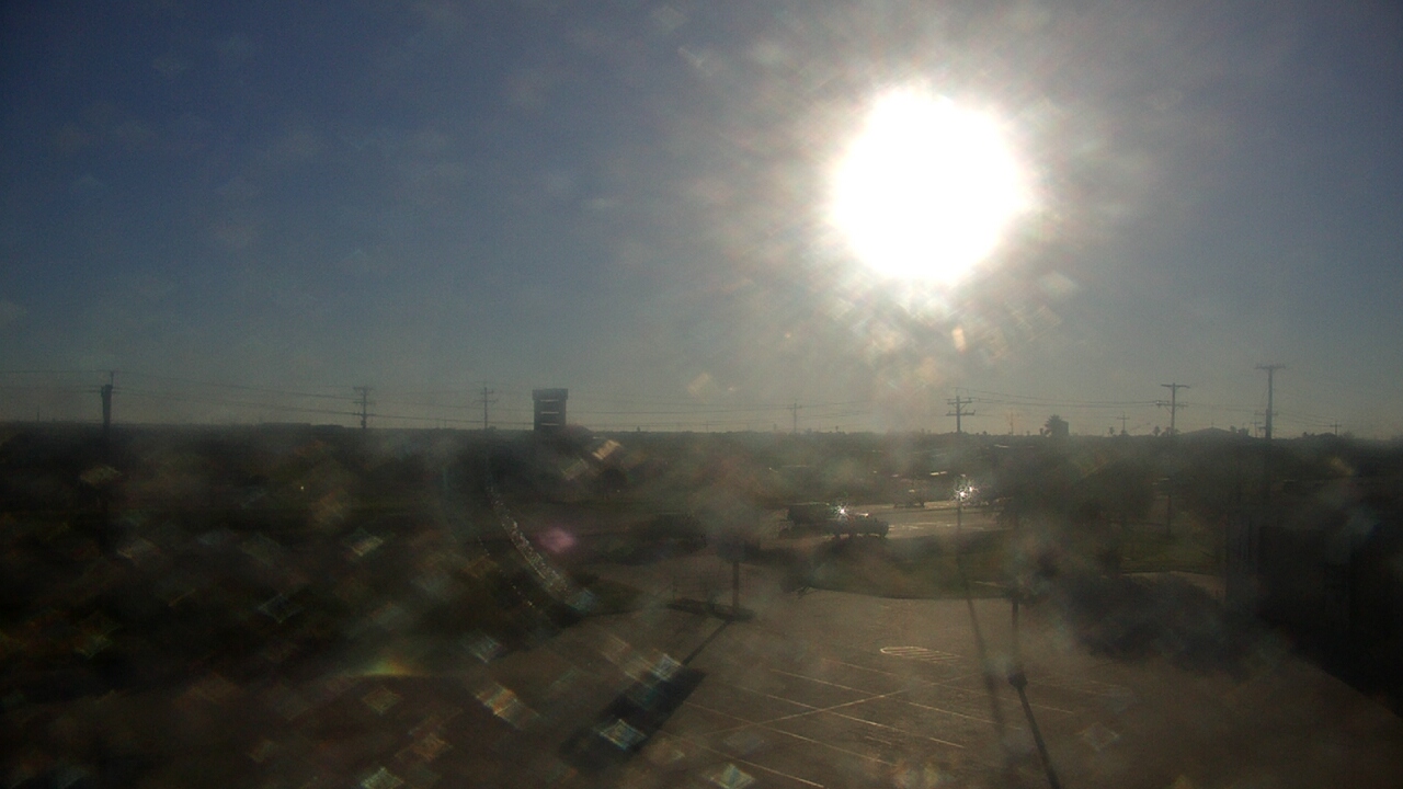 Thumbnail for current weather camera view from AOC Auto Parts in Corpus Christi, Texas