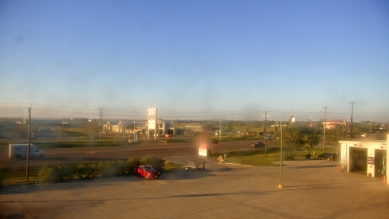 Thumbnail for current weather camera view from AOC Auto Parts in Corpus Christi, Texas