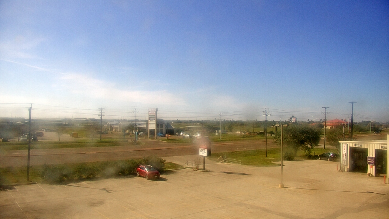 Thumbnail for current weather camera view from AOC Auto Parts in Corpus Christi, Texas