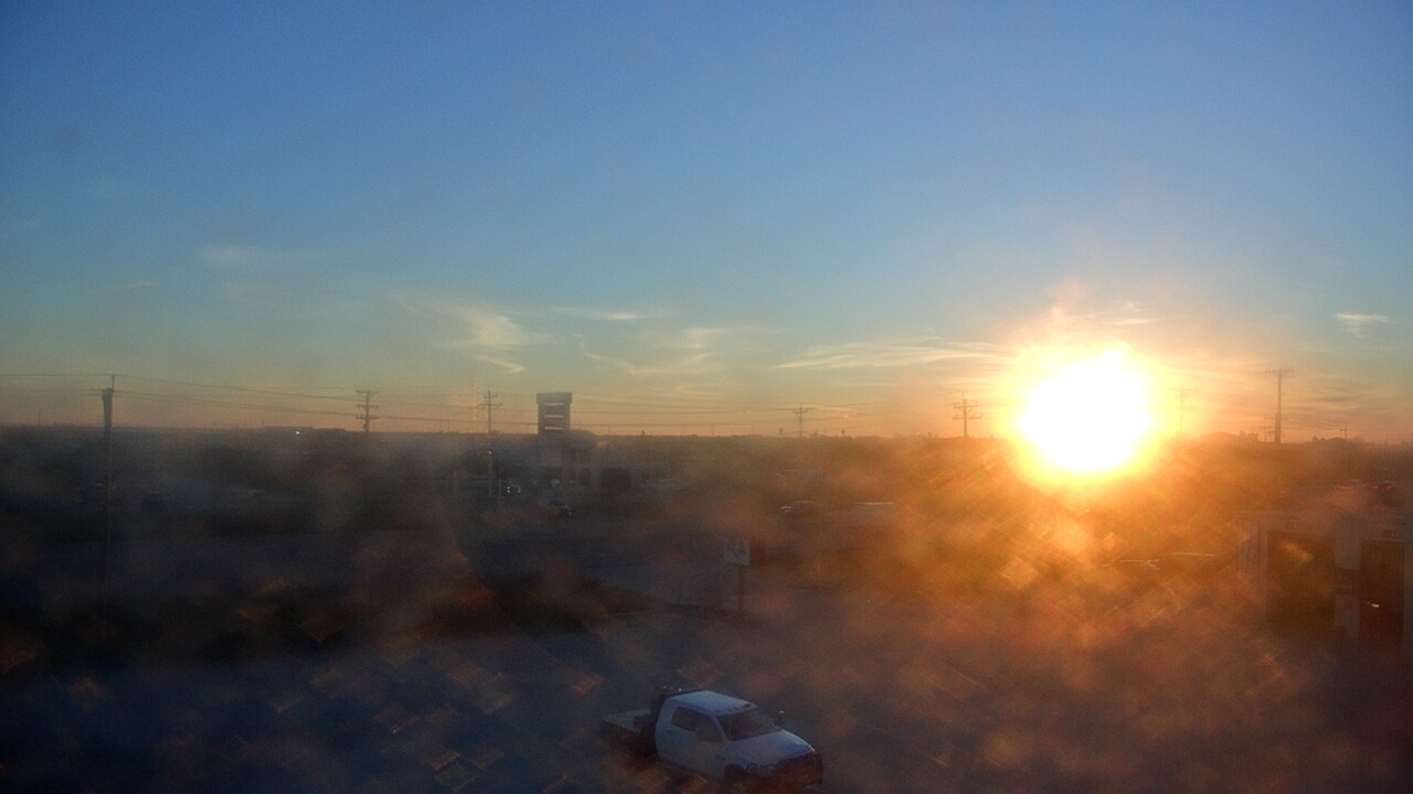 Thumbnail for current weather camera view from AOC Auto Parts in Corpus Christi, Texas