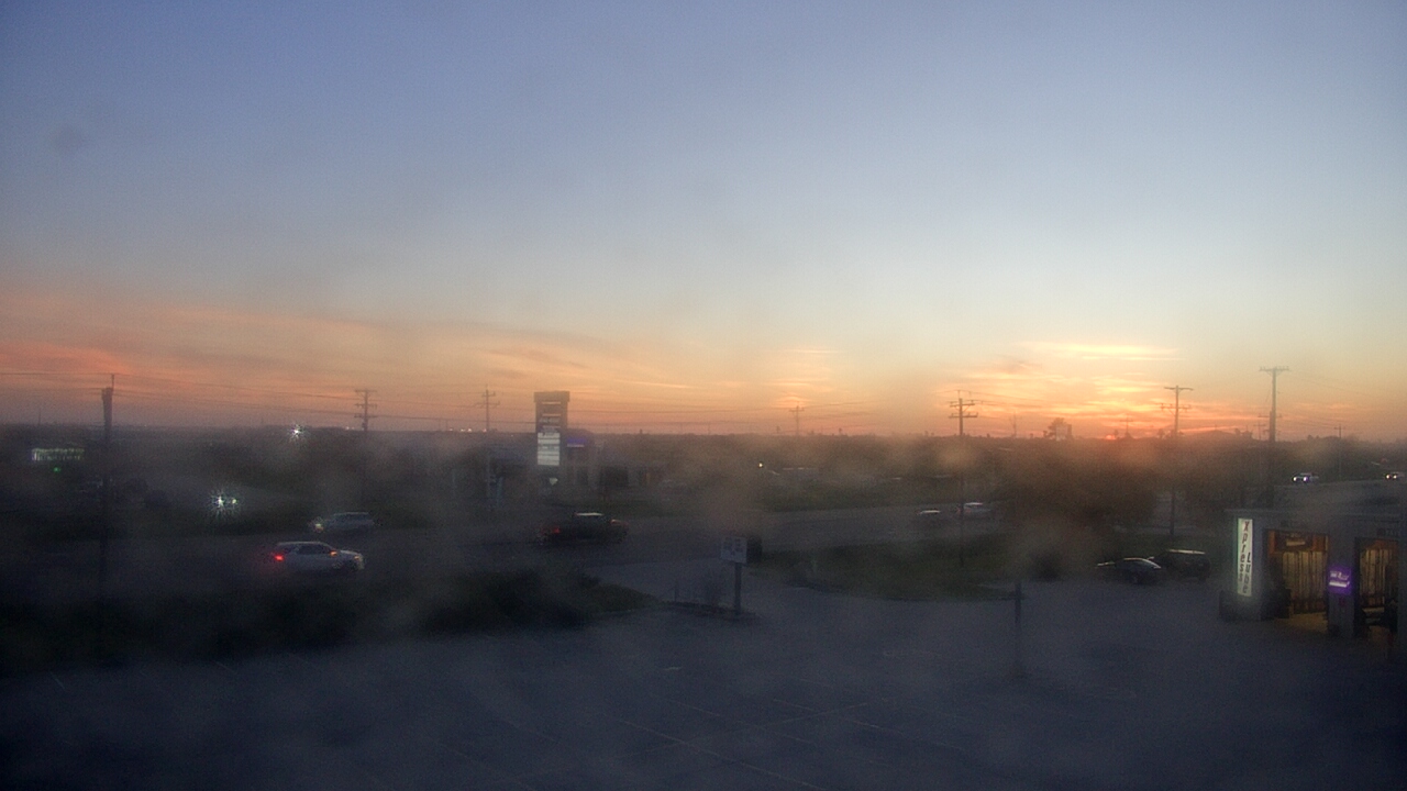 Thumbnail for current weather camera view from AOC Auto Parts in Corpus Christi, Texas