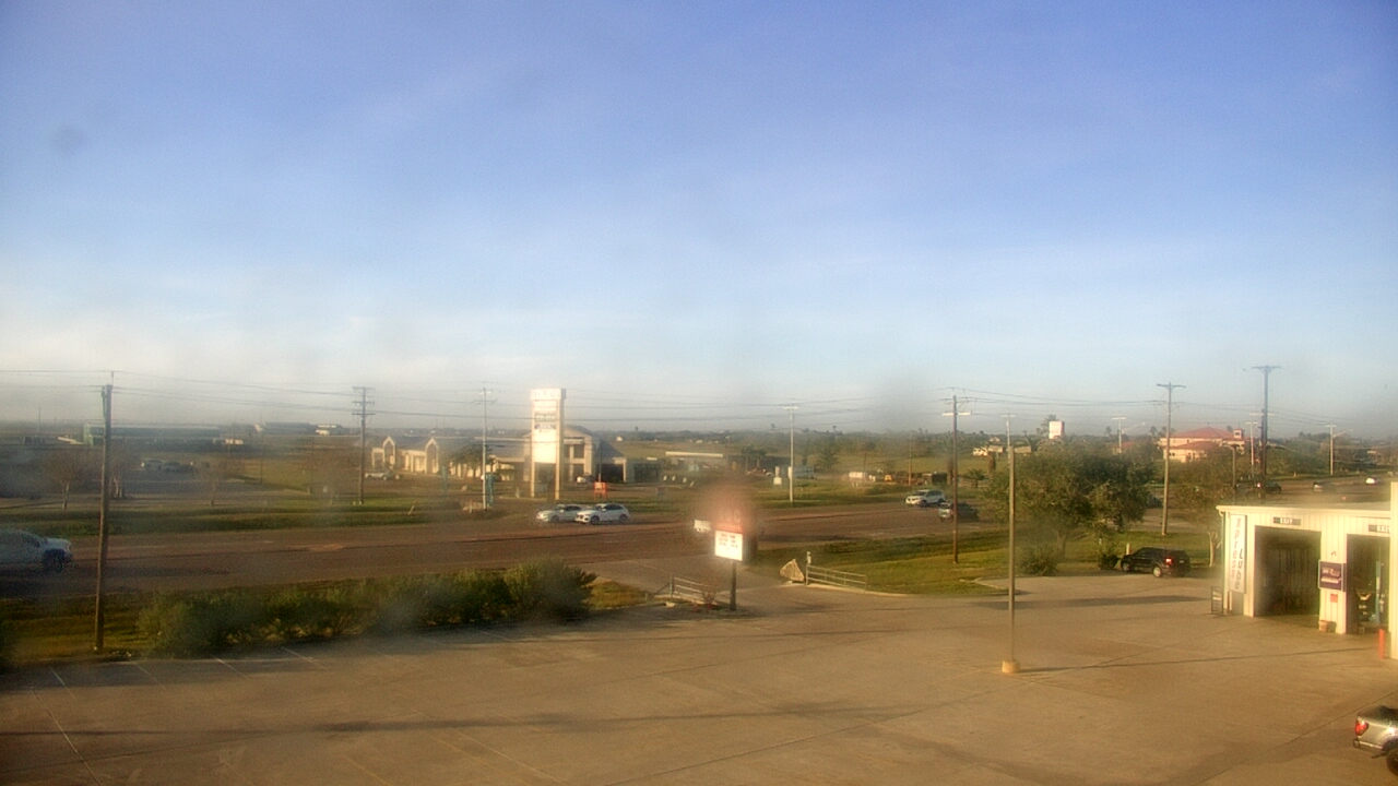 Thumbnail for current weather camera view from AOC Auto Parts in Corpus Christi, Texas