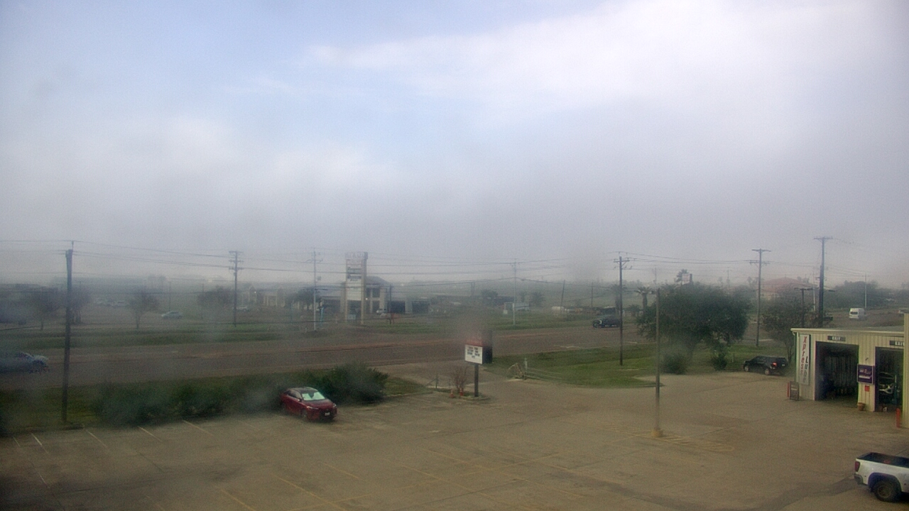 Thumbnail for current weather camera view from AOC Auto Parts in Corpus Christi, Texas