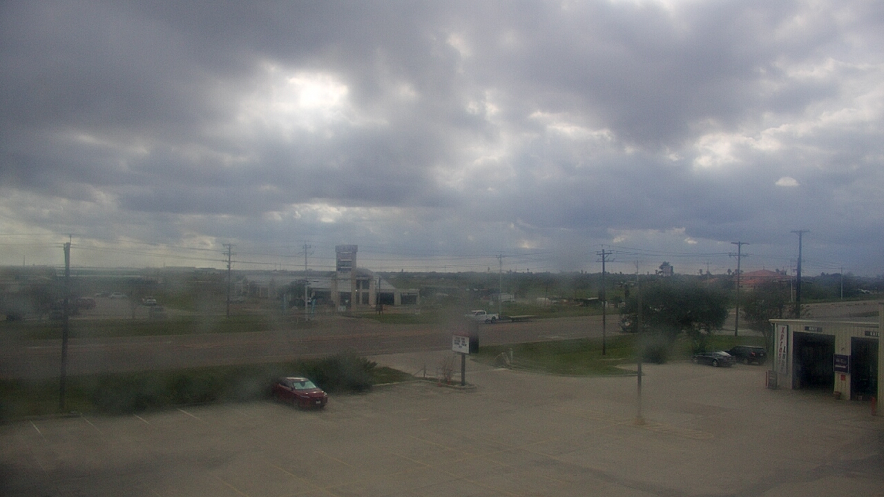 Thumbnail for current weather camera view from AOC Auto Parts in Corpus Christi, Texas