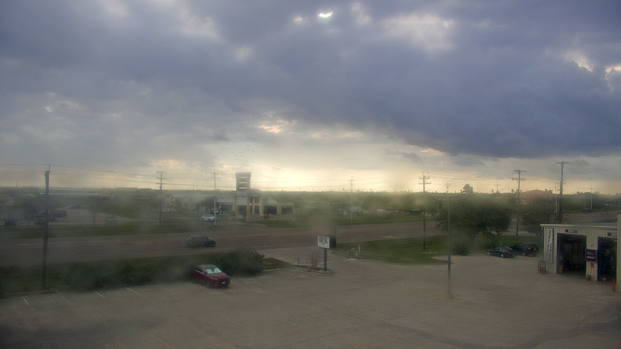 Thumbnail for current weather camera view from AOC Auto Parts in Corpus Christi, Texas
