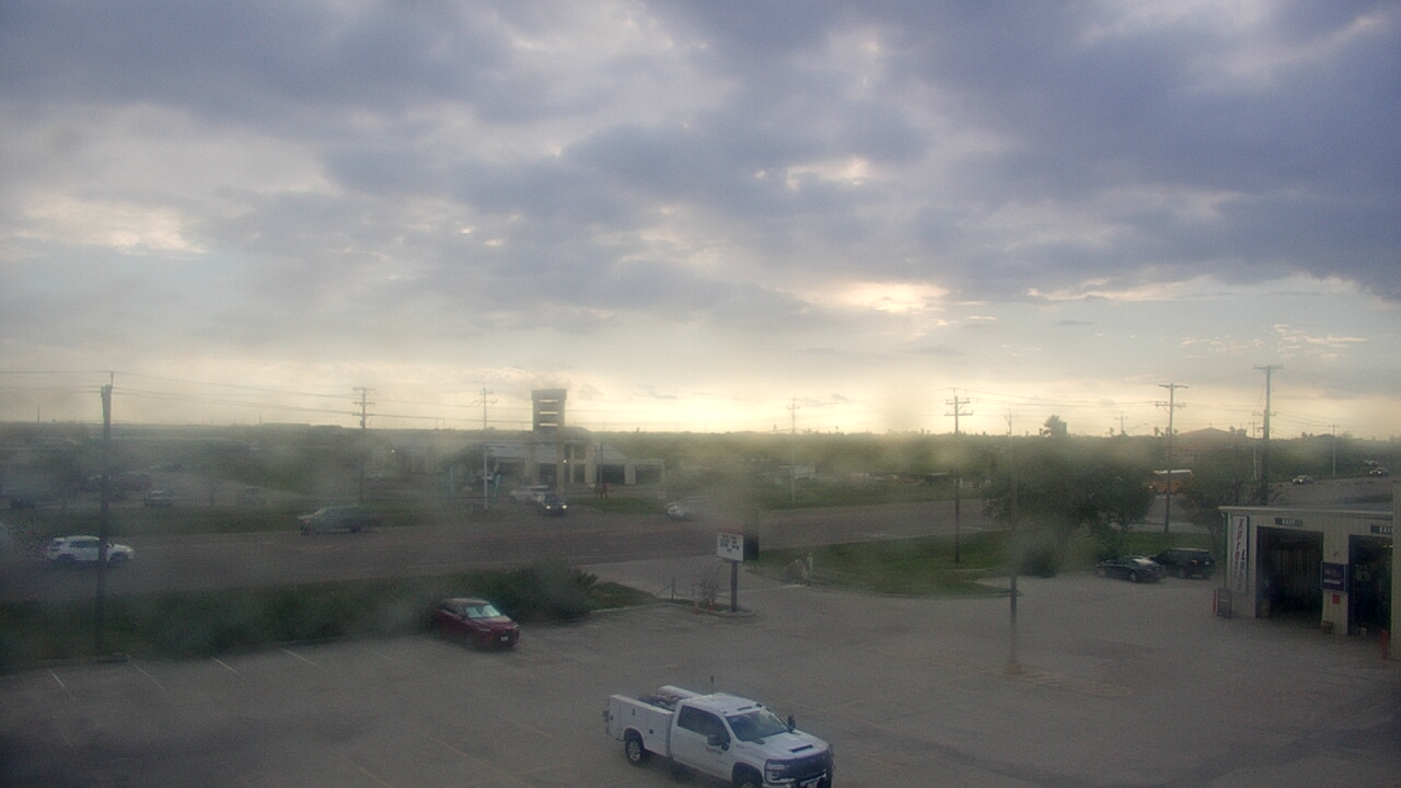 Thumbnail for current weather camera view from AOC Auto Parts in Corpus Christi, Texas