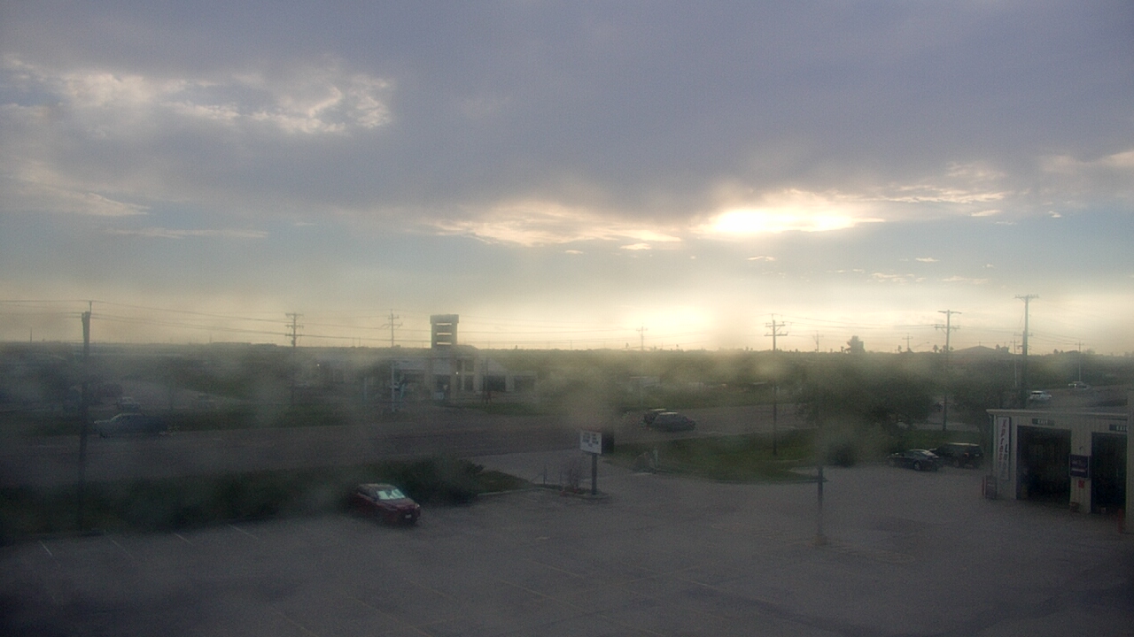 Thumbnail for current weather camera view from AOC Auto Parts in Corpus Christi, Texas