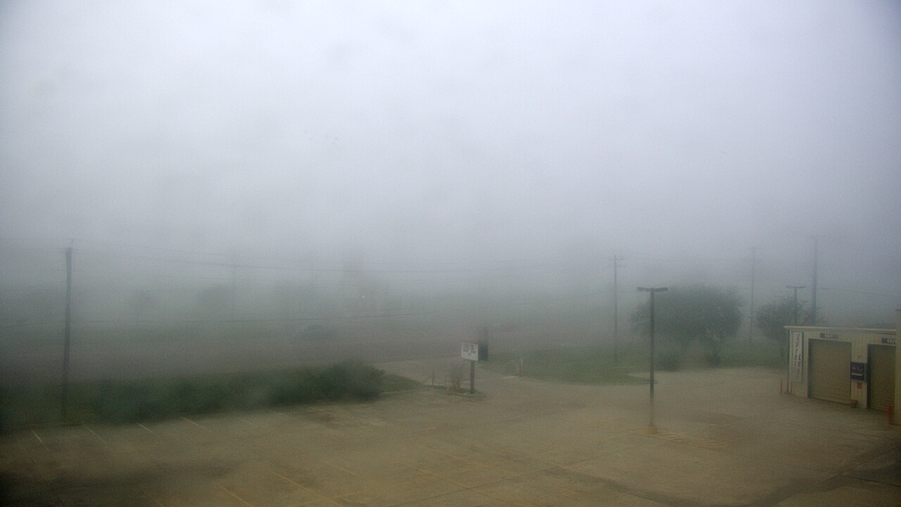 Thumbnail for current weather camera view from AOC Auto Parts in Corpus Christi, Texas