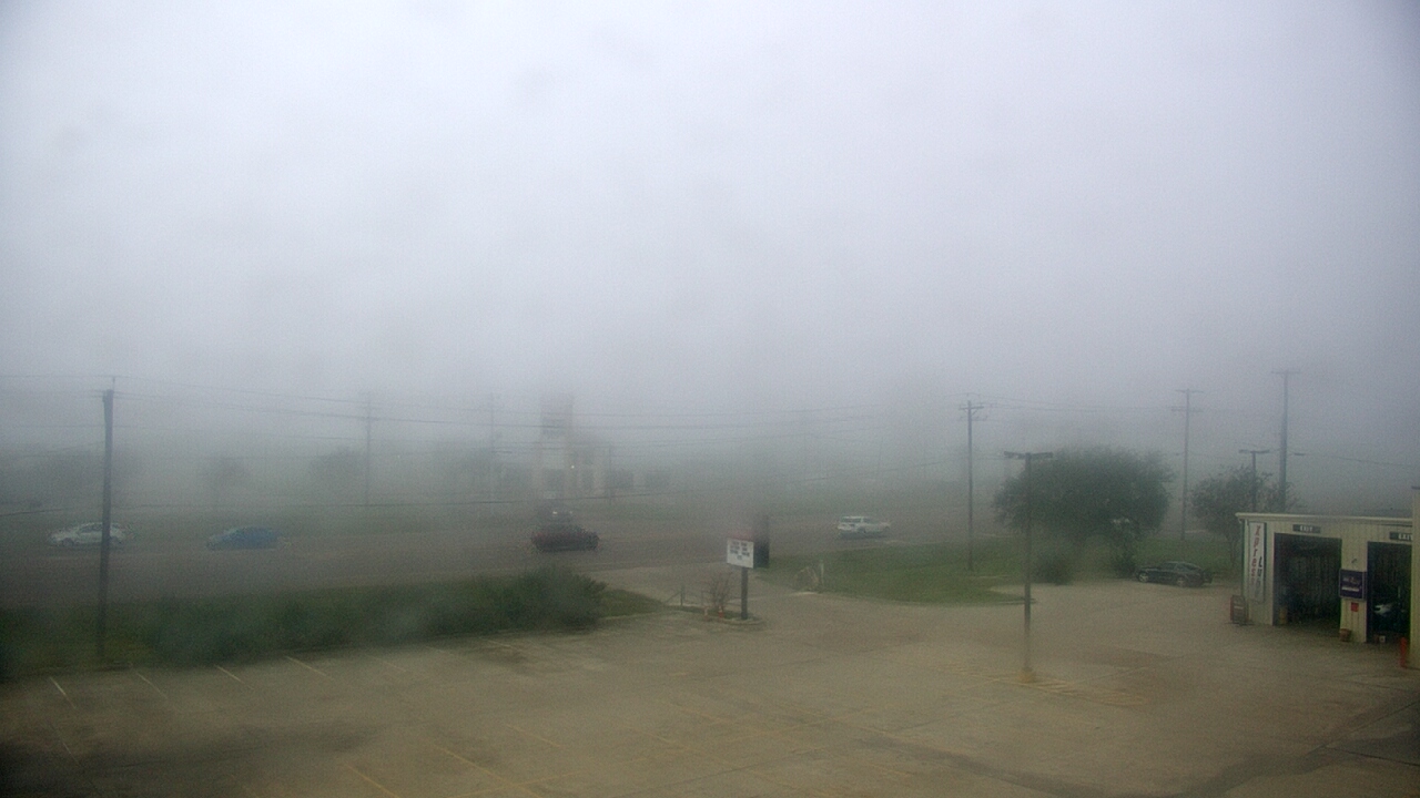 Thumbnail for current weather camera view from AOC Auto Parts in Corpus Christi, Texas