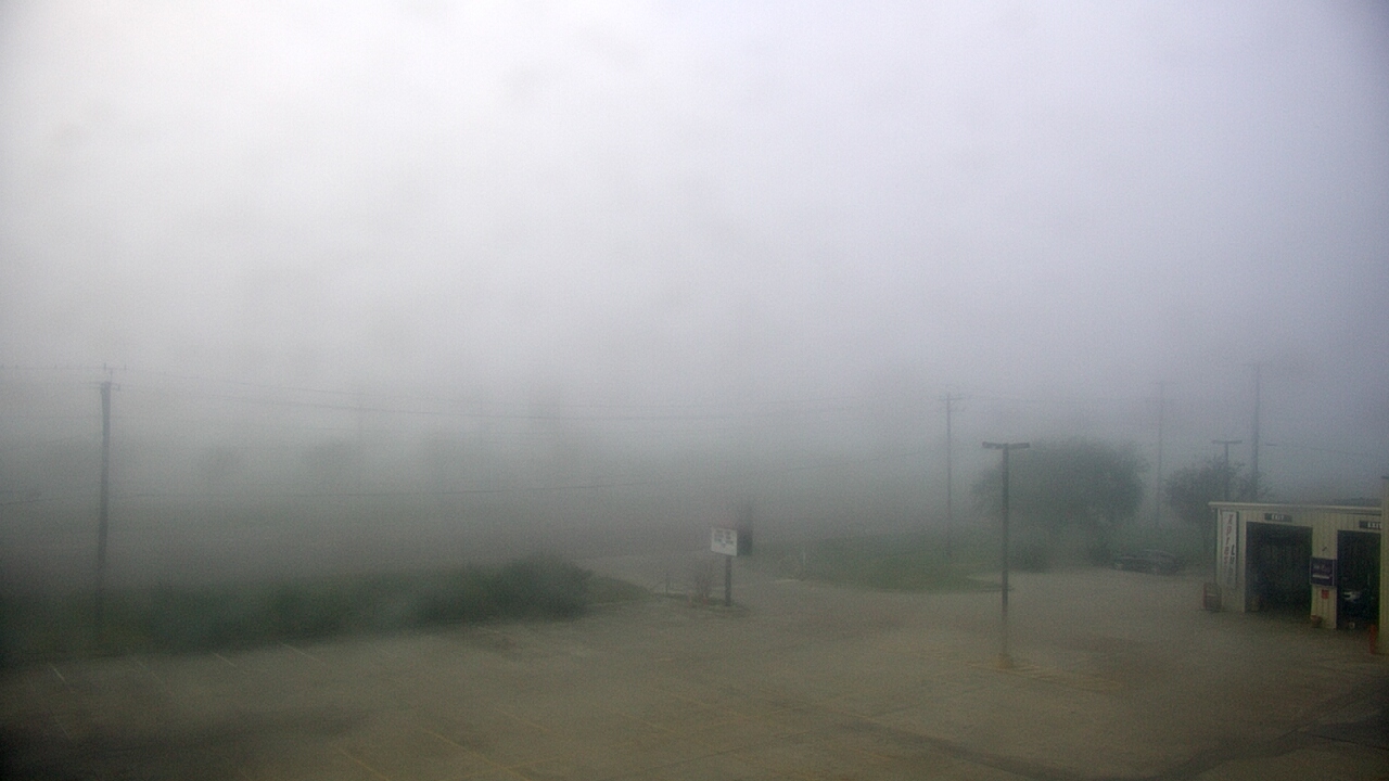 Thumbnail for current weather camera view from AOC Auto Parts in Corpus Christi, Texas